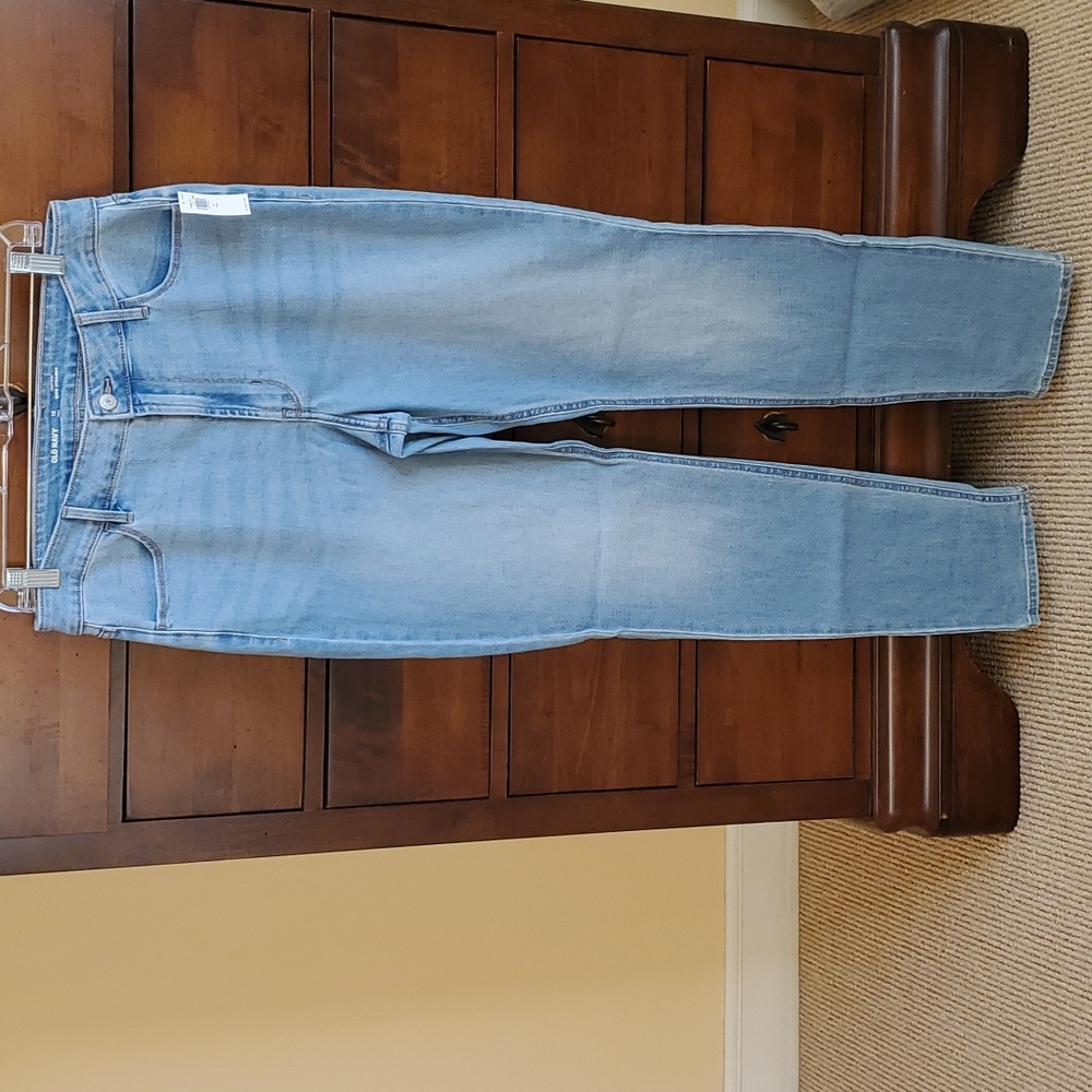 New High-Rise WOW STRAIGHT Jeans Size 12 Tall by Old Navy